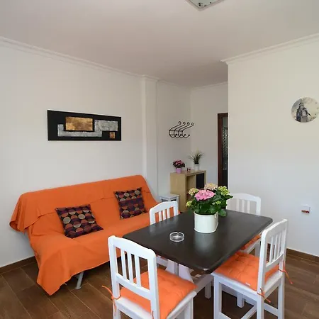 Ana Apartamento Bolonia